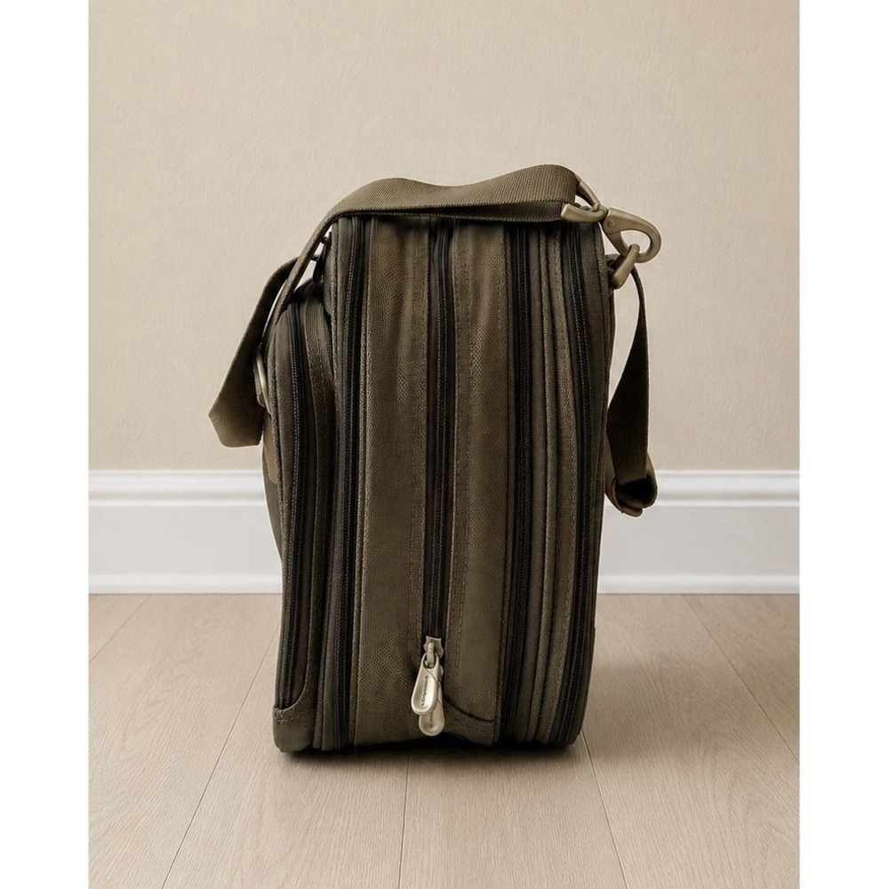 Briggs & Riley 231X-7 Double Expandable Laptop Briefcase Carry-On Green w/ Strap - Picture 4 of 7